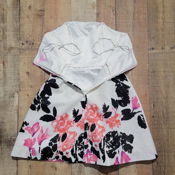 Lilly Pulitzer Stroke of Midnight Floral Strapless Amberly Bow Detail Dress - 2 - Picture 10 of 14